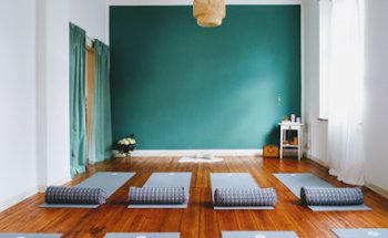 Nalu.Yoga • Thai Yoga Massage | Yin Yoga | Dien Chan Zone