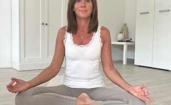 Astrid Schäfer VON INNEN HERAUS Naturheilpraxis & Yogastudio