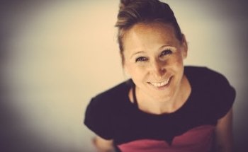 Yoga mit Lea - im Herzraum - Lea Weygandt