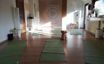 Sonnenliebe-Yoga