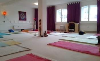 Yoga-Raum-Lübeck Christa Dirks