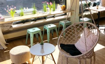 Mandala Café & Yoga