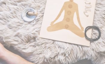 Laura Domas | Selbstliebecoach/mentor | Yogalehrerin