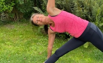 Anusara Inspired Yoga by Gabriela Schatton - Berlin Steglitz