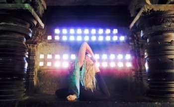 JenYoga - Jennifer Saini