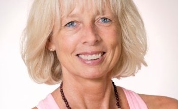 Dagmar Jung online yoga