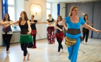 Bodywave - Bauchtanzschule Wesel