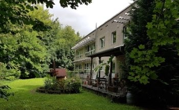 Yoga GrüneRose Dr. Bernhard Hanl