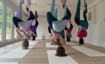 Yoga & Beauty Lounge