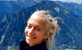 Tine Gabriel Heilpraktikerin für Homöopathie, Yogatherapie, Psychotherapie & Dorn-Breuß Therapie