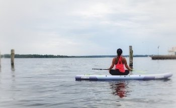 Mine Yoga - Jasmin Wender