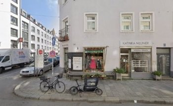 AYURVEDA YOGA & GANZHEITLICHE GESUNDHEIT