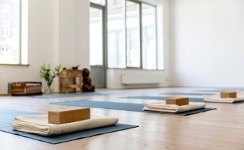 Shivasloft Yoga