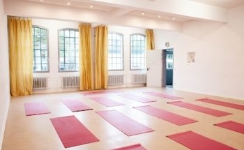 Yoga Werft