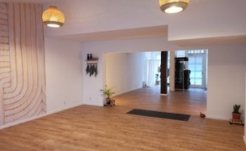 YourLife.Yoga - Yoga mit Annouck