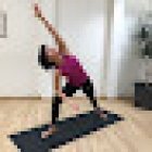 Hello Yoga Waltraud Selina Schirra