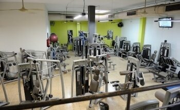 Gimnasio Club Deportivo Arnau