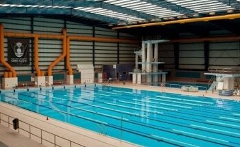Piscina Municipal De Vecindario