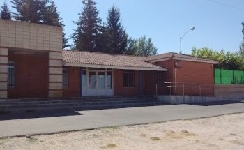 Polideportivo Y Piscinas De Baltanás