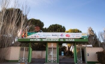 Estadio Miralbueno El Olivar