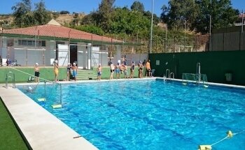 piscina municipal de monda