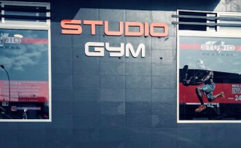 STUDIO GYM