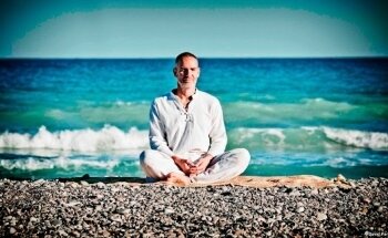 YOGA con Tomás Ribes