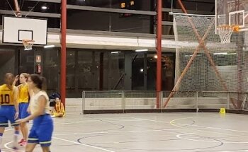 Pavelló St. Hipòlit de Voltregà