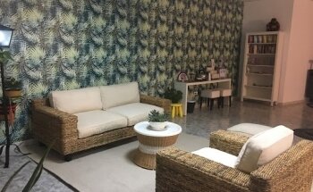 Escuela de Yoga KARMA