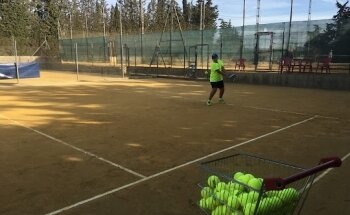ESCUELA NS TENIS SEVILLA
