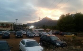 Parking Pabellon La Nucia