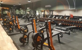 Basic-Fit Sevilla Luis Montoto