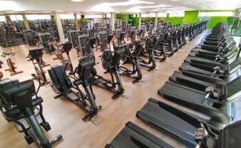 SUMA Fitness Club RAFALAFENA - CASTELLÓN | Gimnasio | Piscina | Spa