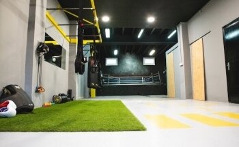 LA CRISTALERIA ESPAI ESPORTIU