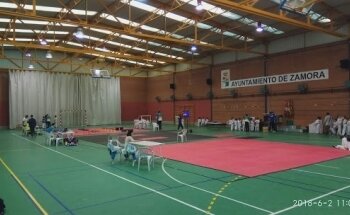 Polideportivo Manuel Camba Zamora