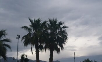 pabellon los trances cerca de Salobreña