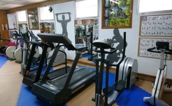 Gimnasio Tomás Sánchez