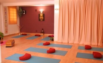 Sonia Casado Escuela de Yoga