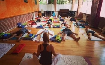 CENTRE DE YOGA CAROLINA DEBAT