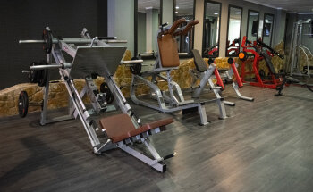 AEROBIKA GIMNAS FITNESS