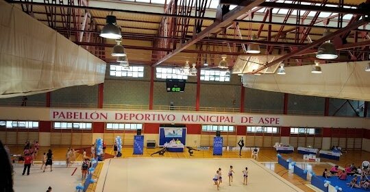 Foto de Pabellón Municipal de Deportes. en Quinto, Zaragoza
