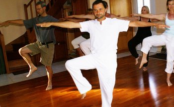 YOGAVAR