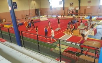 Salle De Gymnastique Et De Danse