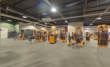 Basic-Fit Laval - Lattre de Tassigny