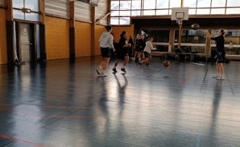 Gymnase Croix Barret