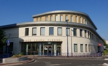 Gymnase Laura Flessel