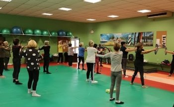 Gymnase Et Dojo de Saint Julien en Born