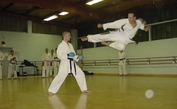 Gymnase Albert Camus (dojo de KARATE CLUB)