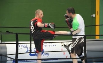 Club de Savate Boxe Française Rosnéen 78