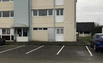 SALLE LCR